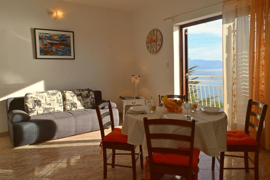 Apartments Jenny Novi Vinodolski Εξωτερικό φωτογραφία
